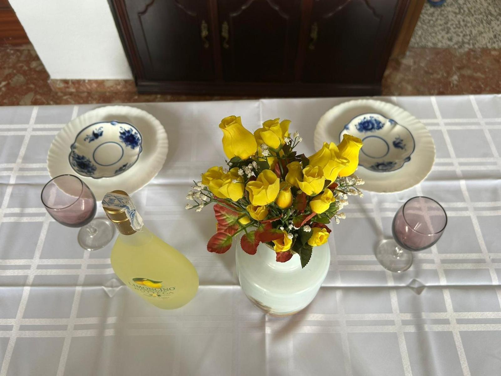 Apartamento Acogedor Sevilla Bagian luar foto